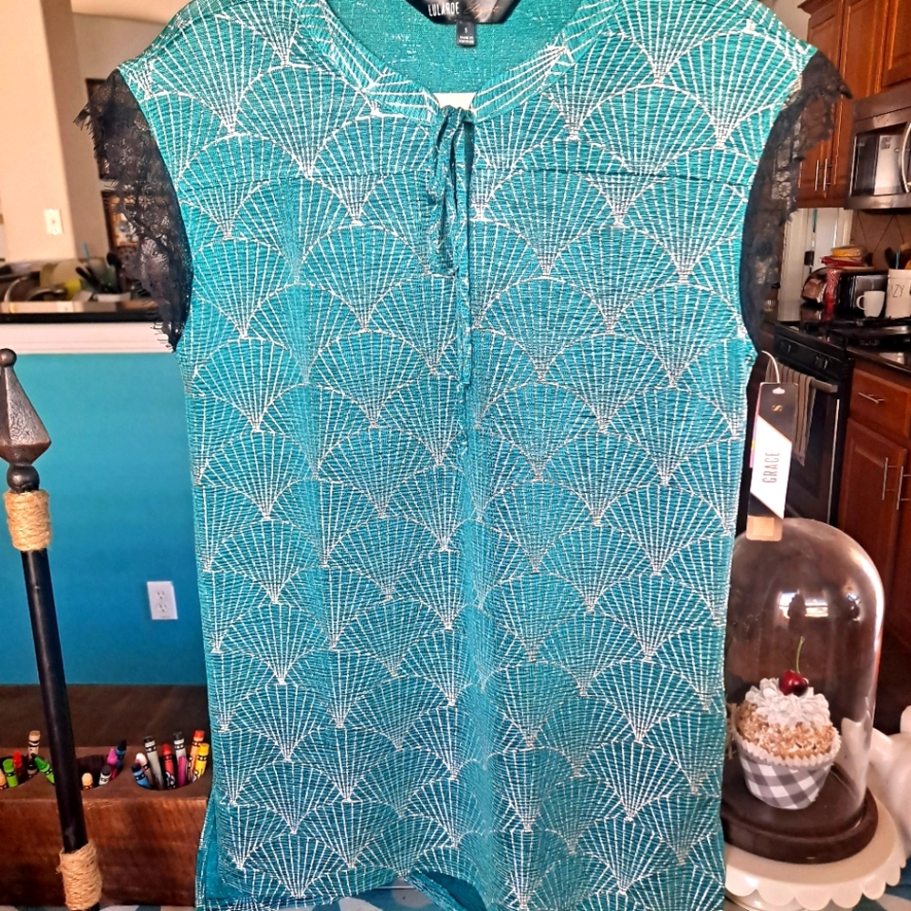 Lularoe Grace Top